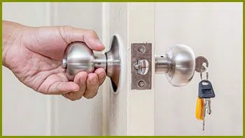 Newtown Square PA Locksmith Store Newtown Square, PA 610-612-9324 - 5-change-locks-service